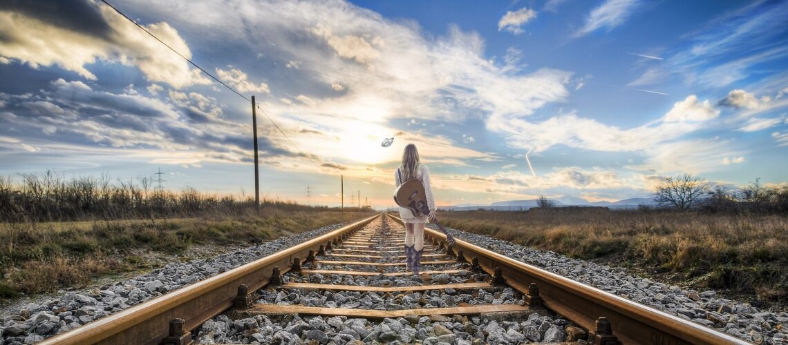 rail-2803725_1920